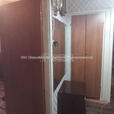 Продам квартиру, Бучмы ул. , 50 , 2 кім., 45 м², советский ремонт 