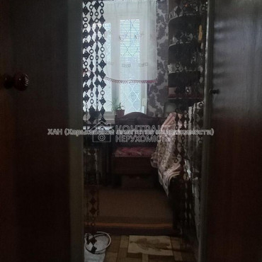 Продам квартиру, Бучмы ул. , 50 , 2 кім., 45 м², советский ремонт 