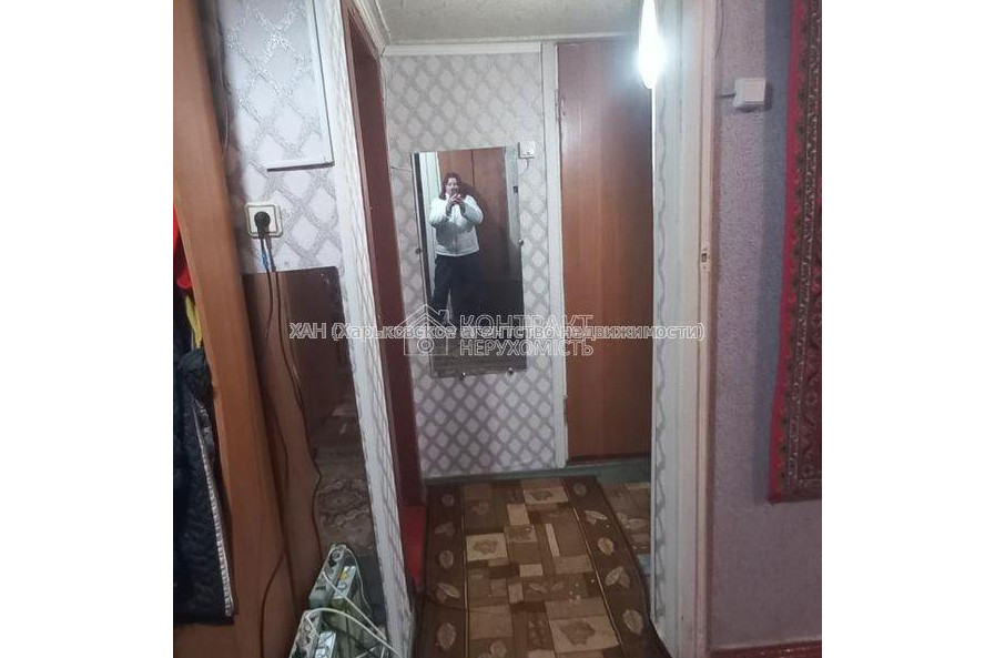 Продам квартиру, Бучмы ул. , 50 , 2 кім., 45 м², советский ремонт 