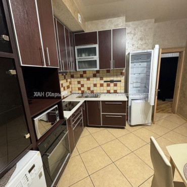 Сдам квартиру, Новоалександровская ул. , 2  ком., 54 м², евроремонт 