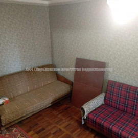 Продам квартиру, Свинаренко Петра ул. , 1 кім., 38 м², косметический ремонт