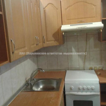 Продам квартиру, Непокоренных ул. , 2 кім., 44 м², косметический ремонт 