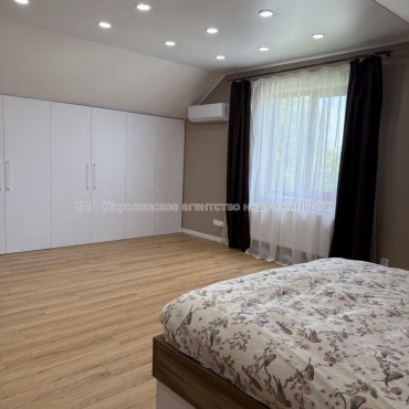 Продам дом, 125 м², 17 сот., евроремонт 