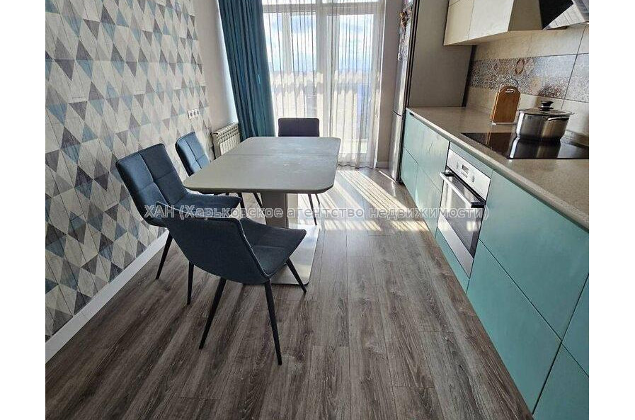 Продам квартиру, Садовый проезд , 2  ком., 62.50 м², авторский дизайн 