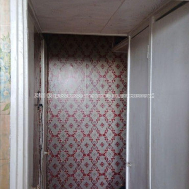 Продам квартиру, Победы просп. , 2  ком., 54 м², советский ремонт 