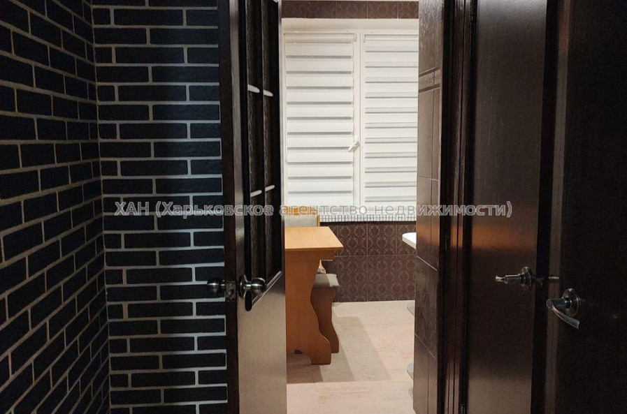 Продам квартиру, Победы просп. , 3 кім., 65 м², евроремонт 