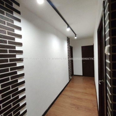 Продам квартиру, Победы просп. , 3 кім., 65 м², евроремонт 