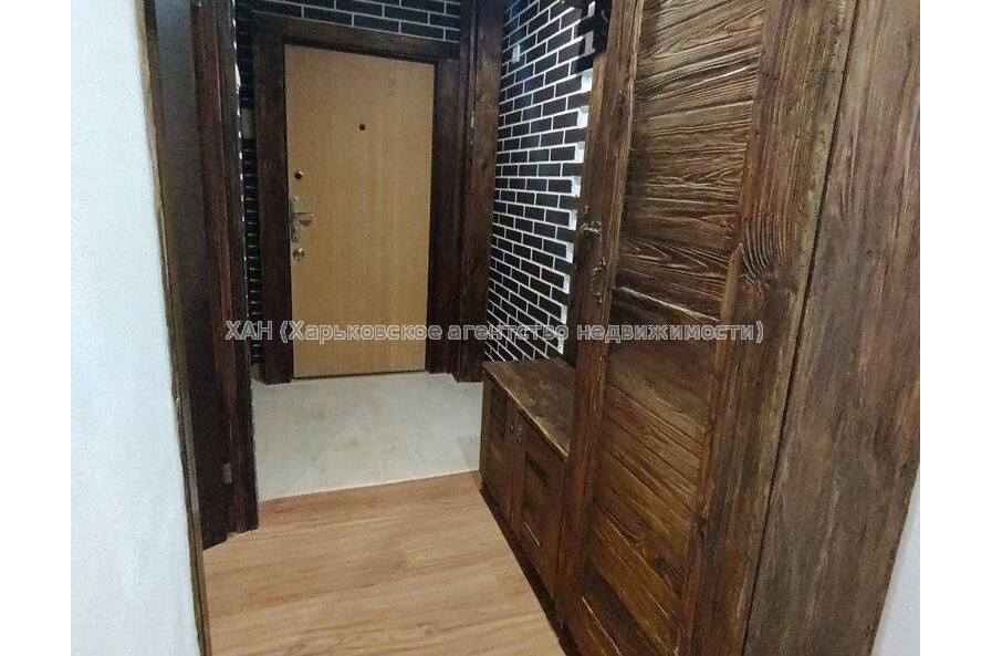 Продам квартиру, Победы просп. , 3 кім., 65 м², евроремонт 