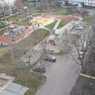 Продам квартиру, 3 кім., 71.10 м², косметический ремонт 