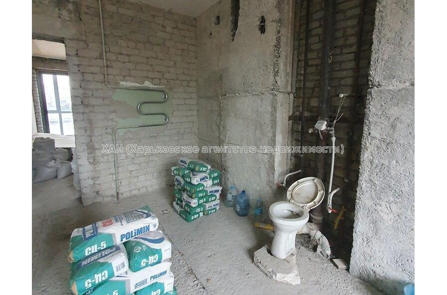 Продам квартиру, Героев Харькова просп. , 2 кім., 56.50 м², без внутренних работ 