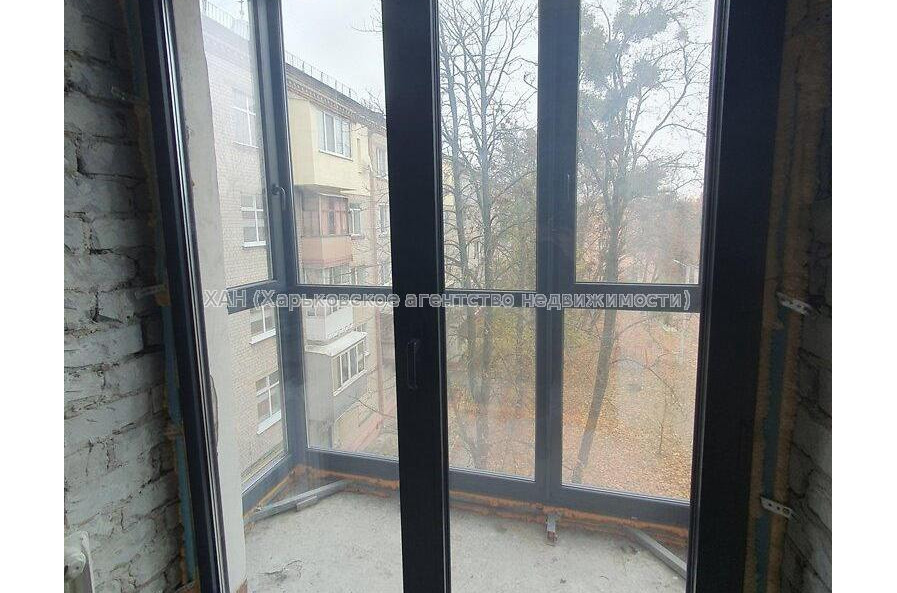 Продам квартиру, Героев Харькова просп. , 2 кім., 56.50 м², без внутренних работ 