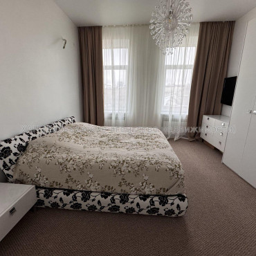 Продам квартиру, Героев Харькова просп. , 3  ком., 67 м², евроремонт 