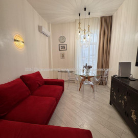 Продам квартиру, Героев Харькова просп. , 3  ком., 67 м², евроремонт