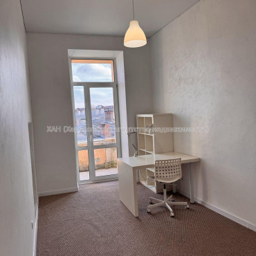 Продам квартиру, Героев Харькова просп. , 3  ком., 67 м², евроремонт 