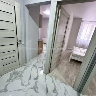 Продам квартиру, Шевченковский пер. , 1  ком., 30 м², капитальный ремонт 