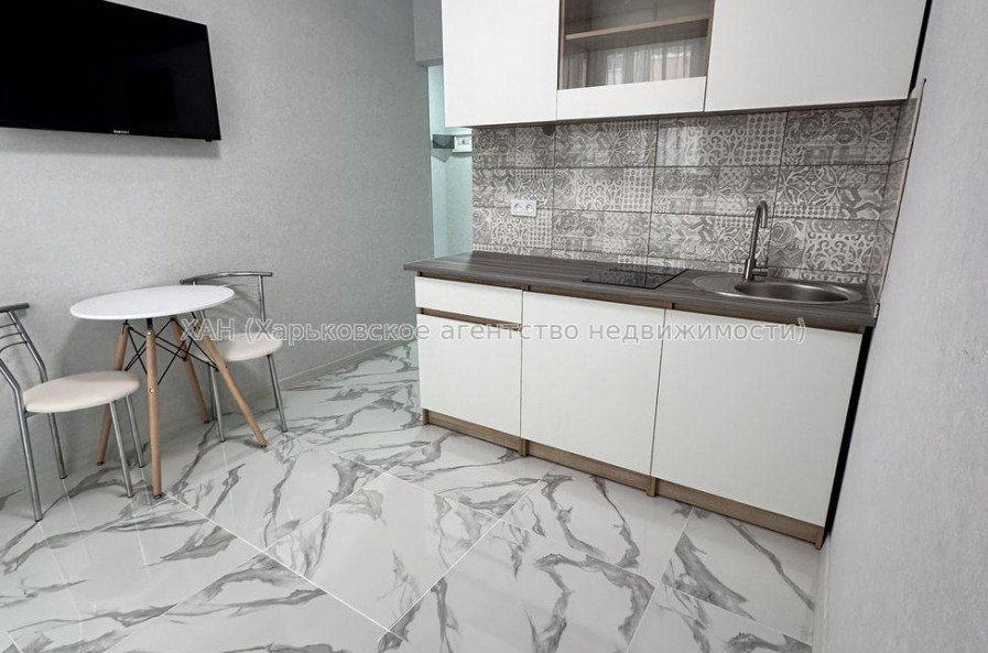 Продам квартиру, Шевченковский пер. , 1  ком., 30 м², капитальный ремонт 