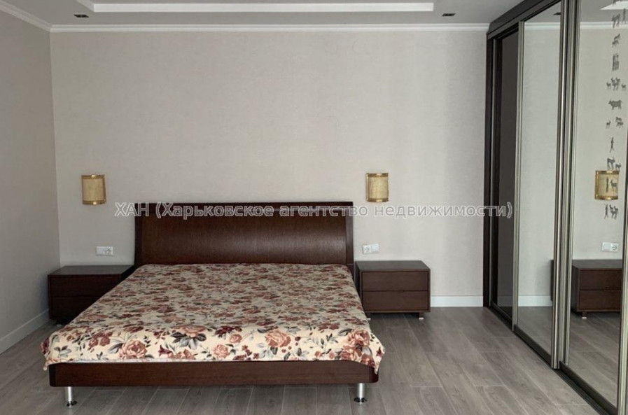 Сдам квартиру, Лебединская ул. , 1  ком., 54 м², евроремонт 