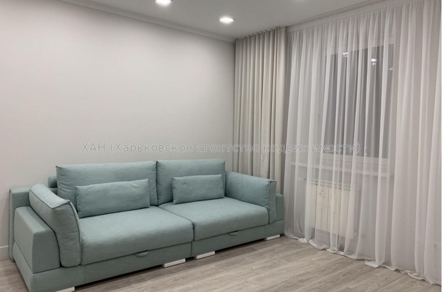 Сдам квартиру, Лебединская ул. , 1  ком., 54 м², евроремонт 