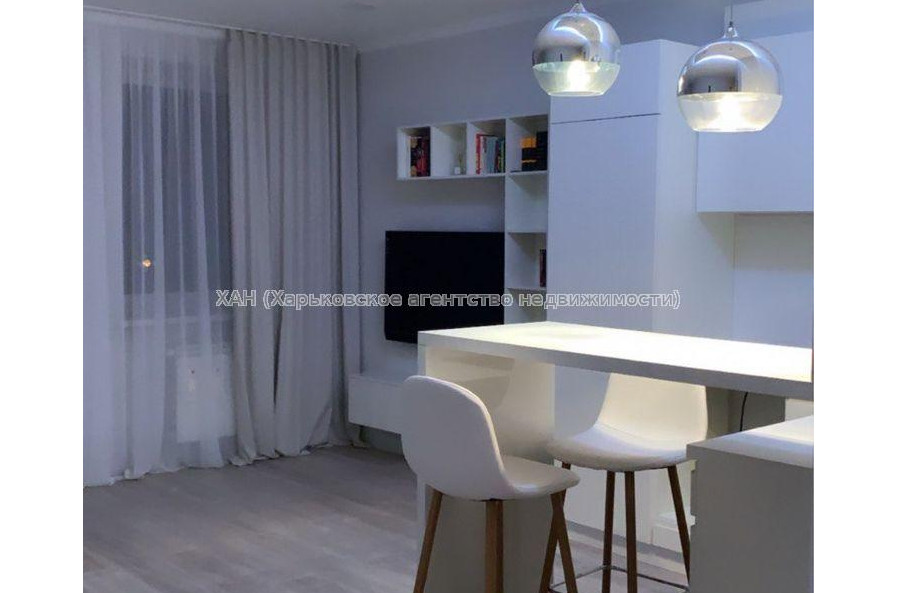 Сдам квартиру, Лебединская ул. , 1  ком., 54 м², евроремонт 