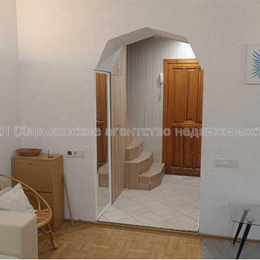 Сдам квартиру, Садовая ул. , 2  ком., 62 м², евроремонт 