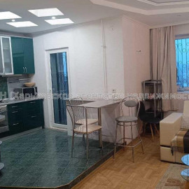 Сдам квартиру, Садовая ул. , 2  ком., 62 м², евроремонт