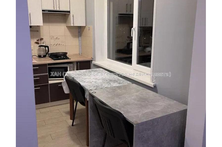 Продам квартиру, Академика Павлова ул. , 2 кім., 45 м², без внутренних работ 