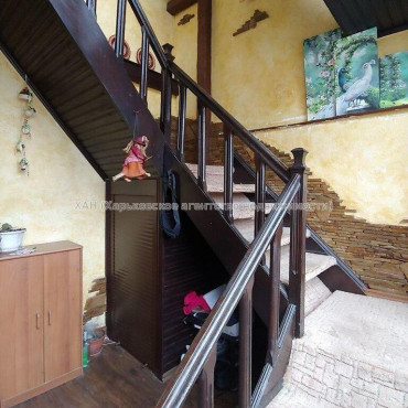 Продам будинок, Красная Аллея ул. , 180 м², 4 соток, авторский дизайн 