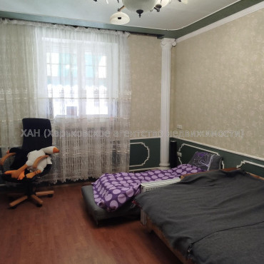 Продам дом, Красная Аллея ул. , 180 м², 7 сот., авторский дизайн 