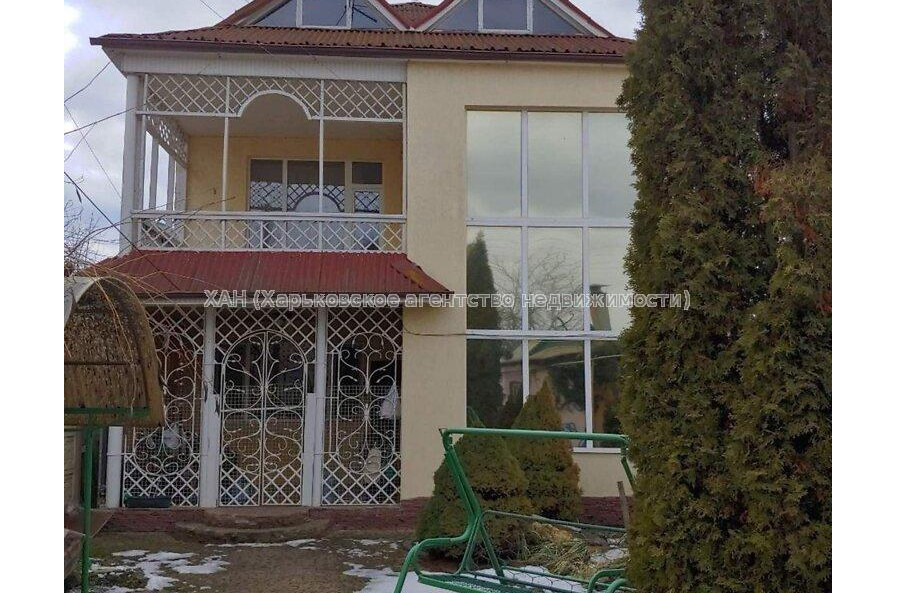 Продам дом, Красная Аллея ул. , 180 м², 7 сот., авторский дизайн 