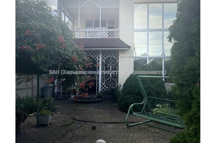 Продам будинок, Красная Аллея ул. , 180 м², 4 соток, авторский дизайн 