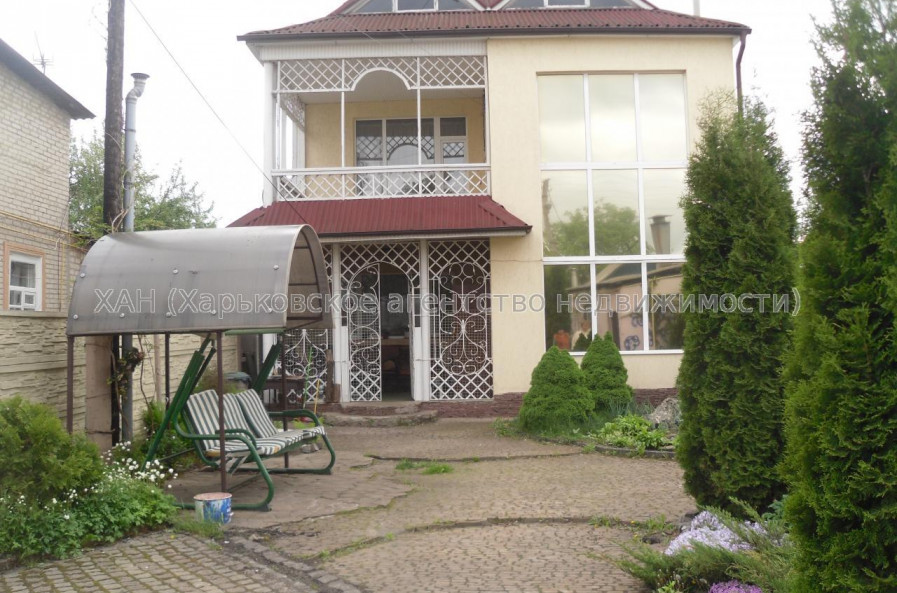 Продам дом, Красная Аллея ул. , 180 м², 7 сот., авторский дизайн 