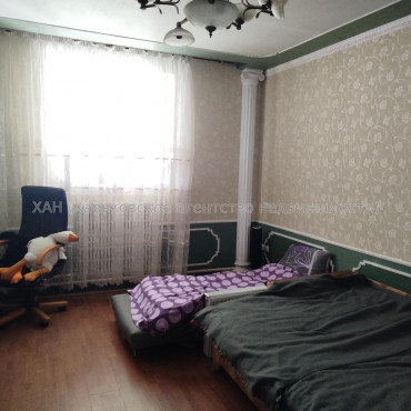 Продам дом, Красная Аллея ул. , 180 м², 7 сот., авторский дизайн 