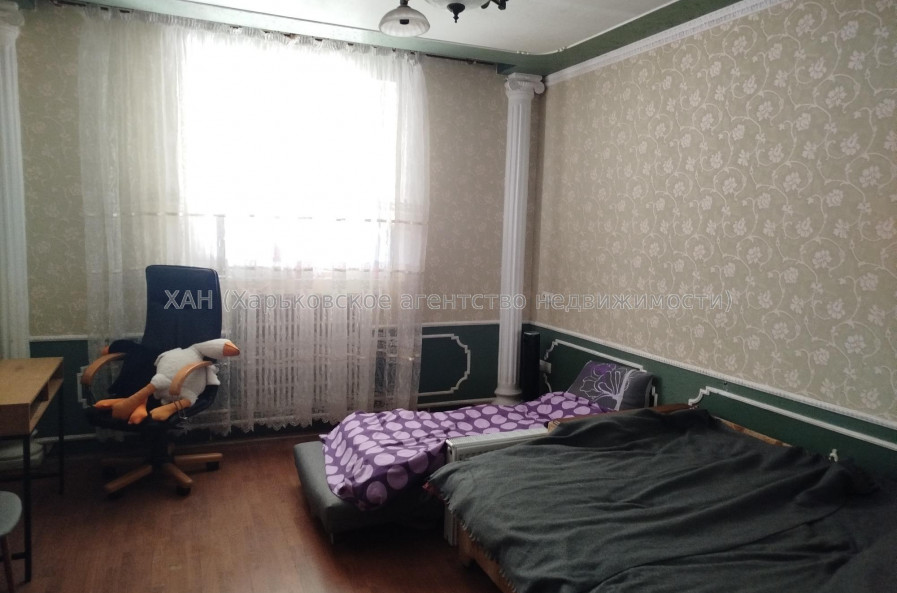 Продам дом, Красная Аллея ул. , 180 м², 7 сот., авторский дизайн 