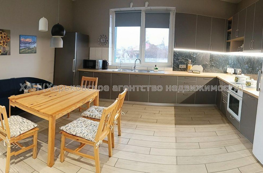 Продам будинок, Немышлянская ул. , 137 м², 10 соток, евроремонт 