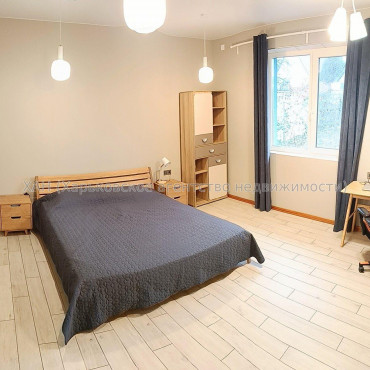 Продам будинок, Немышлянская ул. , 137 м², 10 соток, евроремонт 