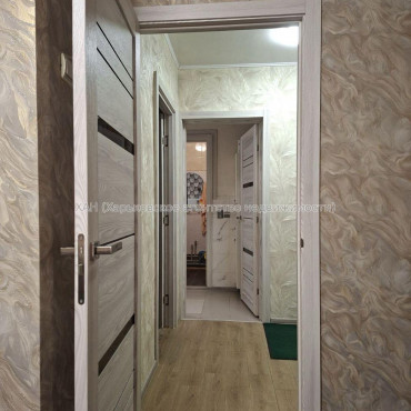 Продам квартиру, Салтовское шоссе , 2 кім., 45 м², капитальный ремонт 