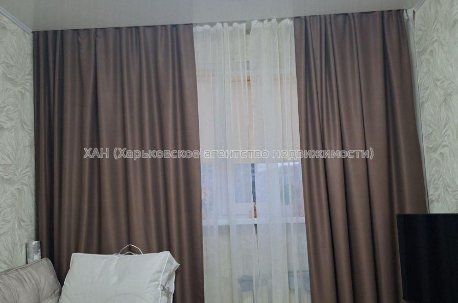 Продам квартиру, Салтовское шоссе , 2 кім., 45 м², капитальный ремонт 