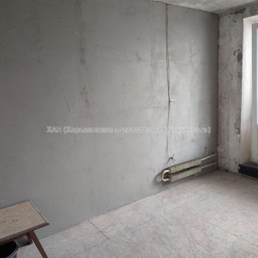 Продам квартиру, Валентиновская ул. , 3  ком., 64 м², без отделочных работ 