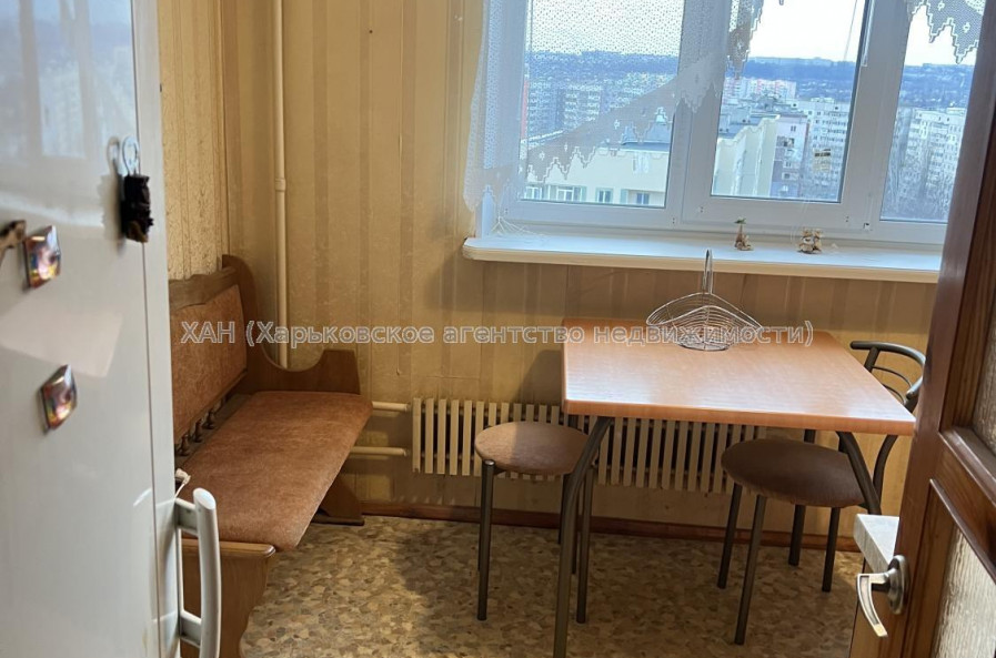 Сдам квартиру, Натальи Ужвий ул. , 70 , 3  ком., 69 м², косметический ремонт 