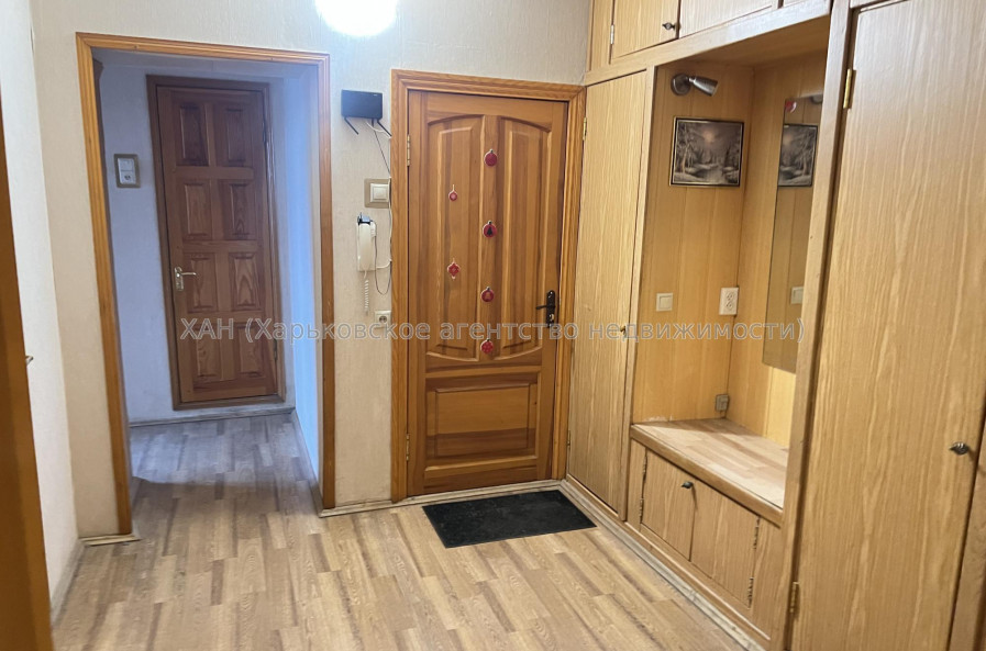 Сдам квартиру, Натальи Ужвий ул. , 70 , 3  ком., 69 м², косметический ремонт 