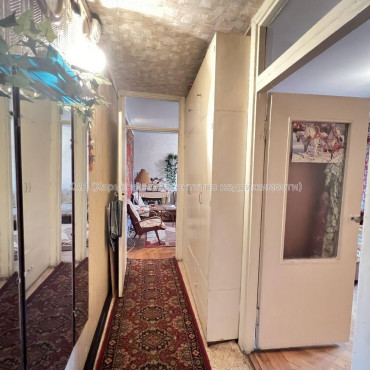 Продам квартиру, Жасминовый б-р , 3 , 2  ком., 42.70 м², советский ремонт 