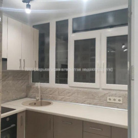 Продам квартиру, Полтавский Шлях ул. , 2  ком., 45 м², капитальный ремонт