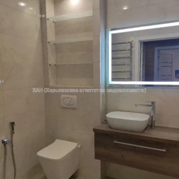 Продам квартиру, Полтавский Шлях ул. , 2  ком., 45 м², капитальный ремонт 