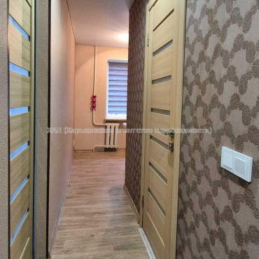 Продам квартиру, Мира ул. , 80 , 2 кім., 45 м², косметический ремонт 