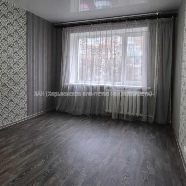 Продам квартиру, Мира ул. , 80 , 2 кім., 45 м², косметический ремонт 