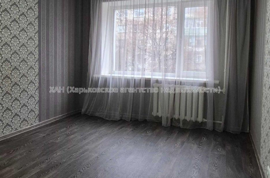 Продам квартиру, Мира ул. , 80 , 2 кім., 45 м², косметический ремонт 