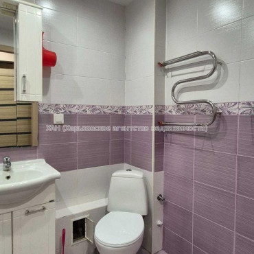 Продам квартиру, Мира ул. , 80 , 2 кім., 45 м², косметический ремонт 