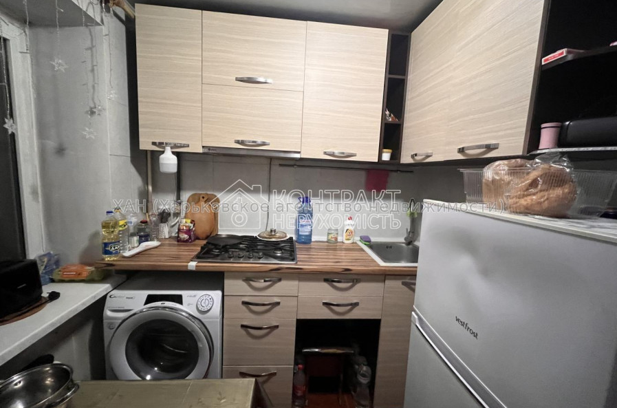 Продам квартиру, Мира ул. , 100 , 2 кім., 46 м², косметический ремонт 