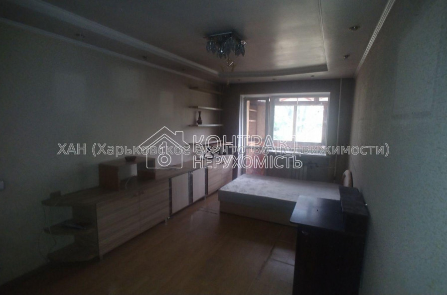 Продам квартиру, Мира ул. , 100 , 2 кім., 46 м², косметический ремонт 