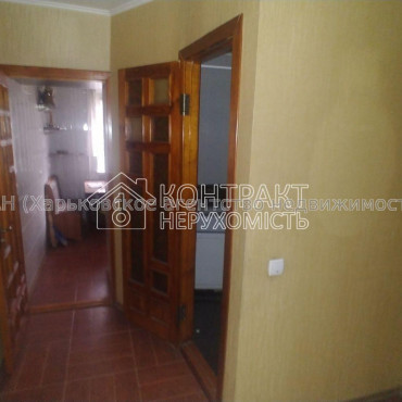 Продам квартиру, Мира ул. , 100 , 2 кім., 46 м², косметический ремонт 